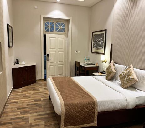 deluxe puri accommodation listing page