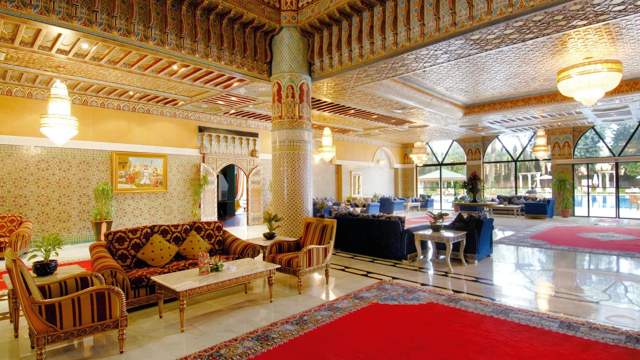 5-Star Hotel Apart from Luxury Stays